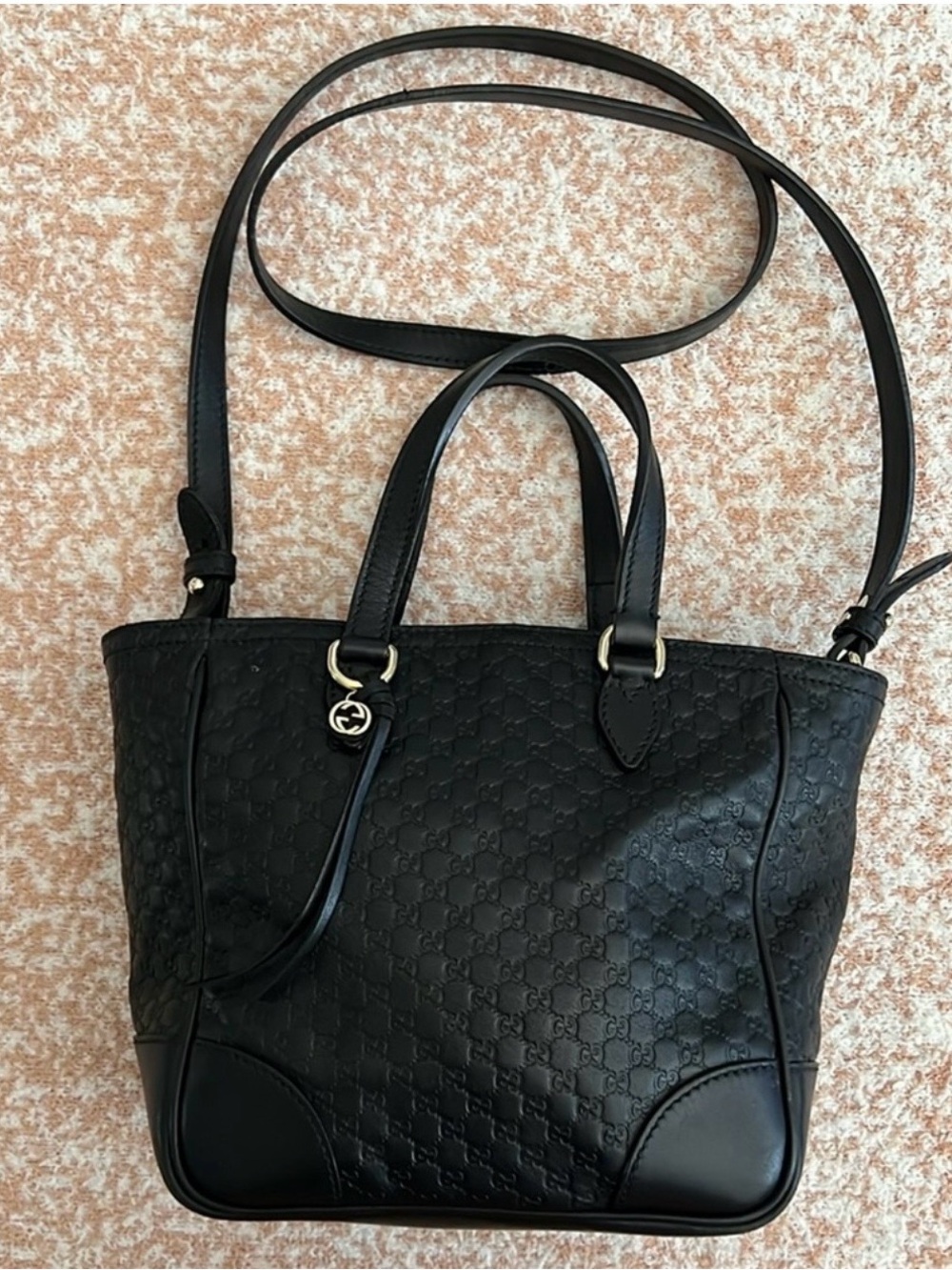 Gucci Microguccissima Bree black leather tote small